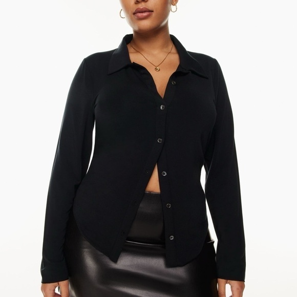 Aritzia Wilfred Black Button Up - Picture 1 of 7
